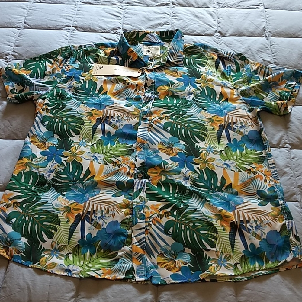 🎉HP🎉Tropical Shirt Unisex, NWT